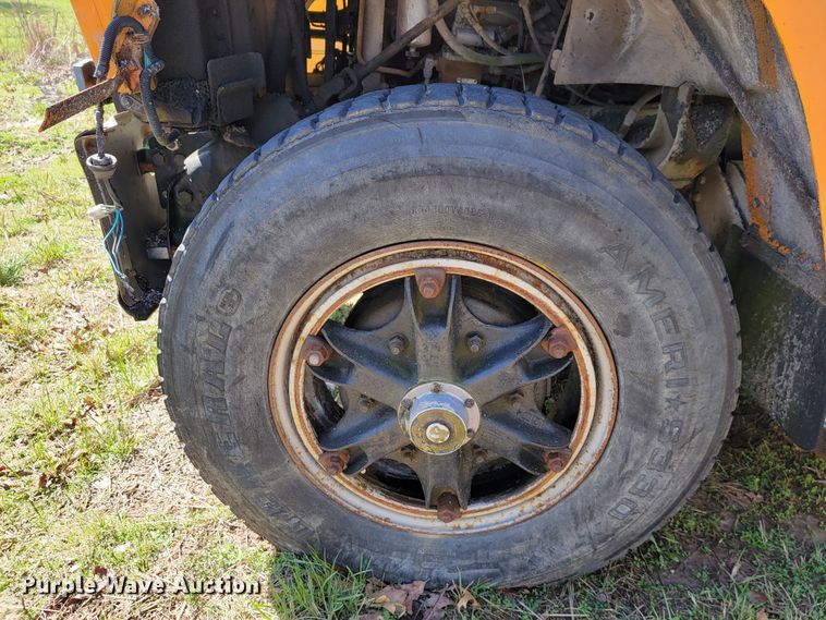 image for item FL9106 1989 White GMC Brigadier  dump truck