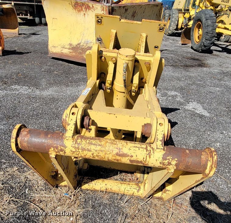 image for item FL9108 Caterpillar CWTS-A/AP front mounted lift group