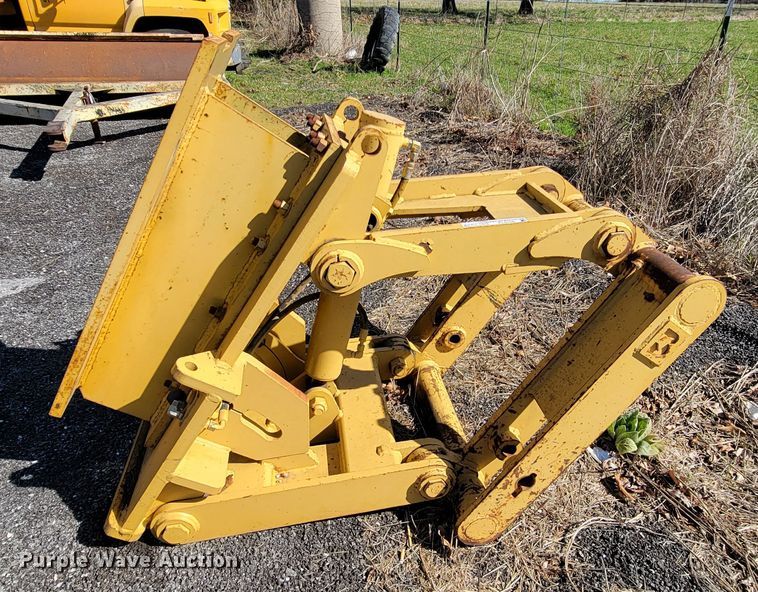image for item FL9108 Caterpillar CWTS-A/AP front mounted lift group