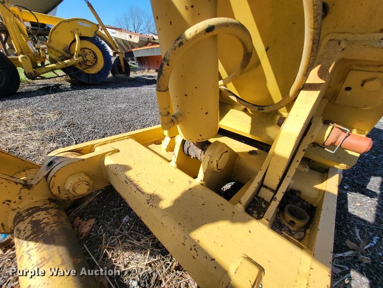 image for item FL9108 Caterpillar CWTS-A/AP front mounted lift group