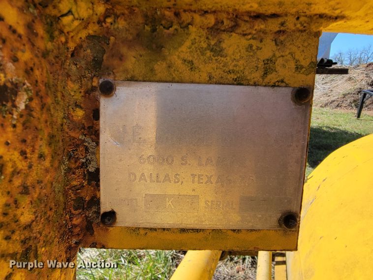 image for item FL9109 W.E. Grace K broom