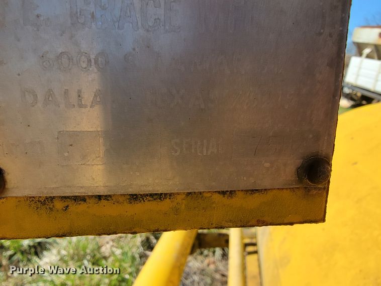 image for item FL9109 W.E. Grace K broom