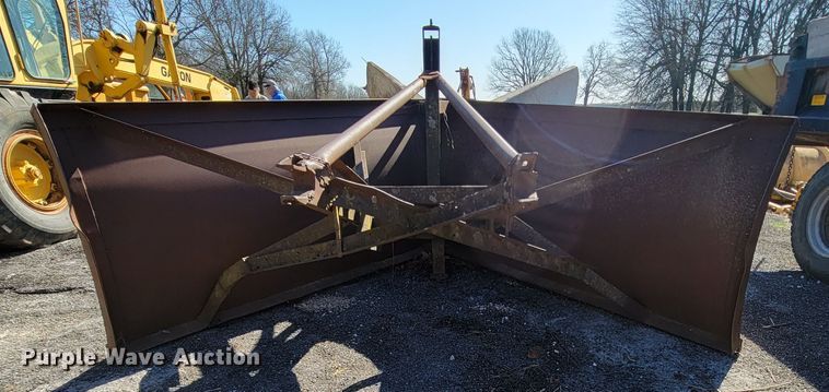 image for item FL9110 (2) V-plows