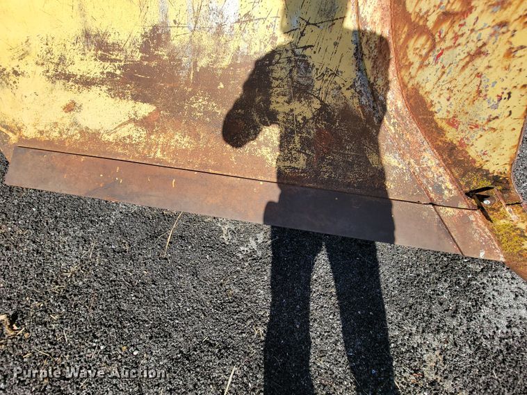 image for item FL9110 (2) V-plows