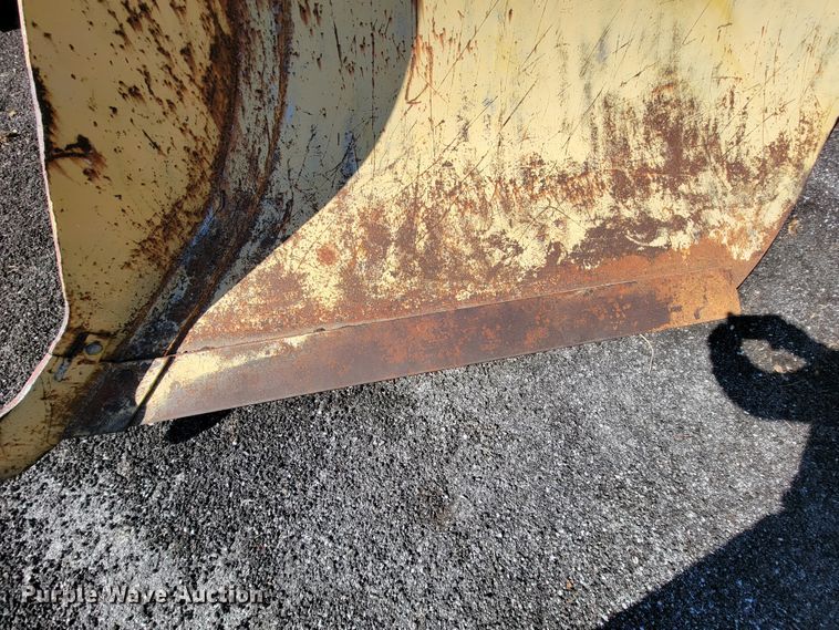 image for item FL9110 (2) V-plows