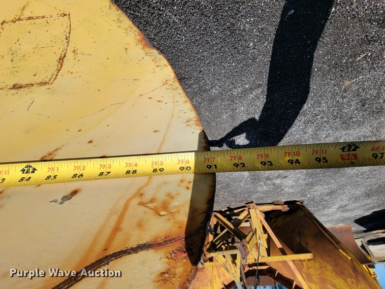 image for item FL9110 (2) V-plows