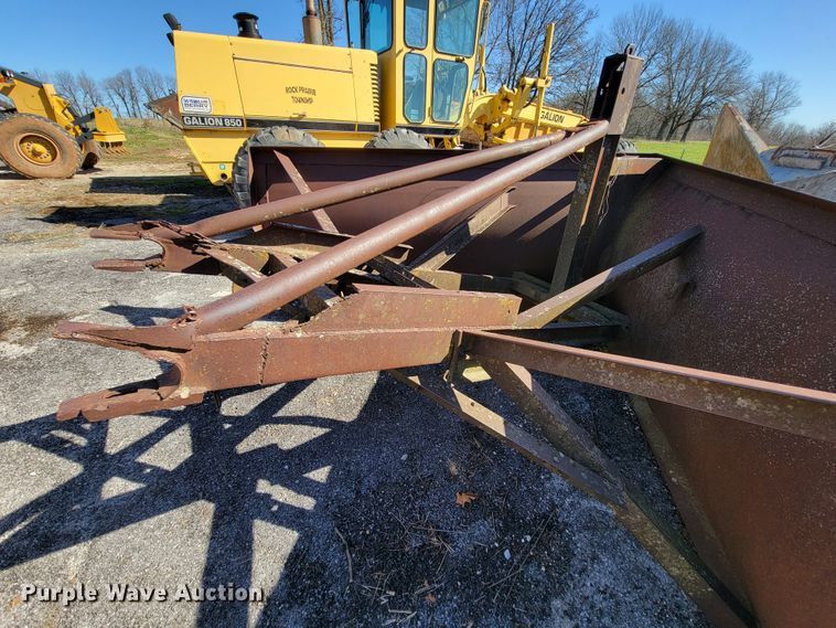 image for item FL9110 (2) V-plows