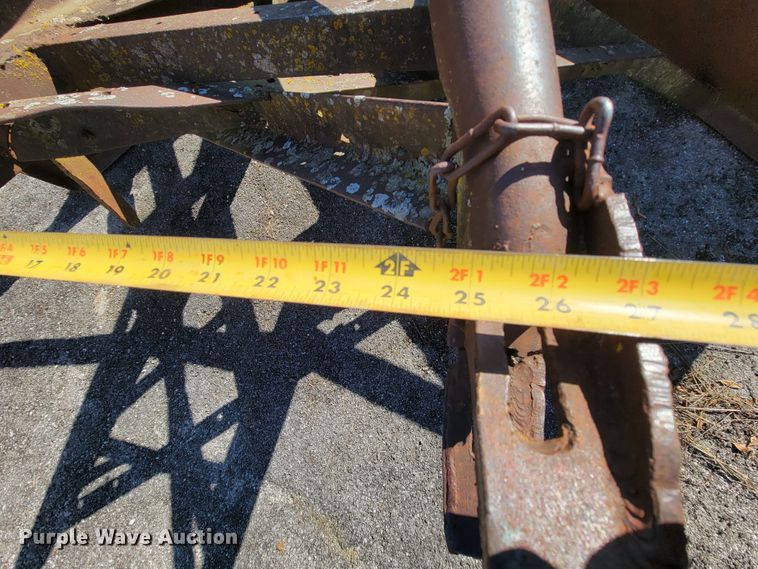 image for item FL9110 (2) V-plows