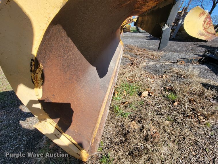 image for item FL9111 (3) snow plows