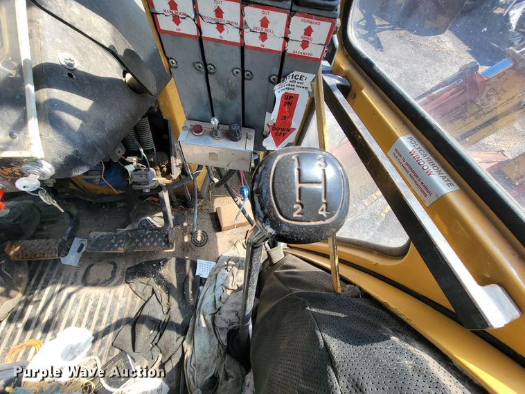 image for item FL9115 1991 Ford 6610 Tiger Special  tractor