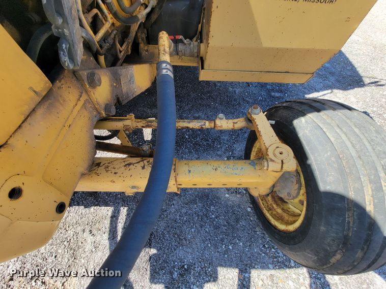 image for item FL9115 1991 Ford 6610 Tiger Special  tractor