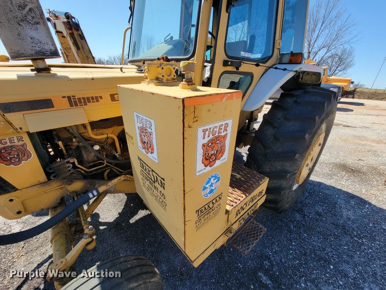 image for item FL9115 1991 Ford 6610 Tiger Special  tractor
