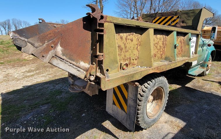 image for item FL9116 1966 Chevrolet 60  dump truck