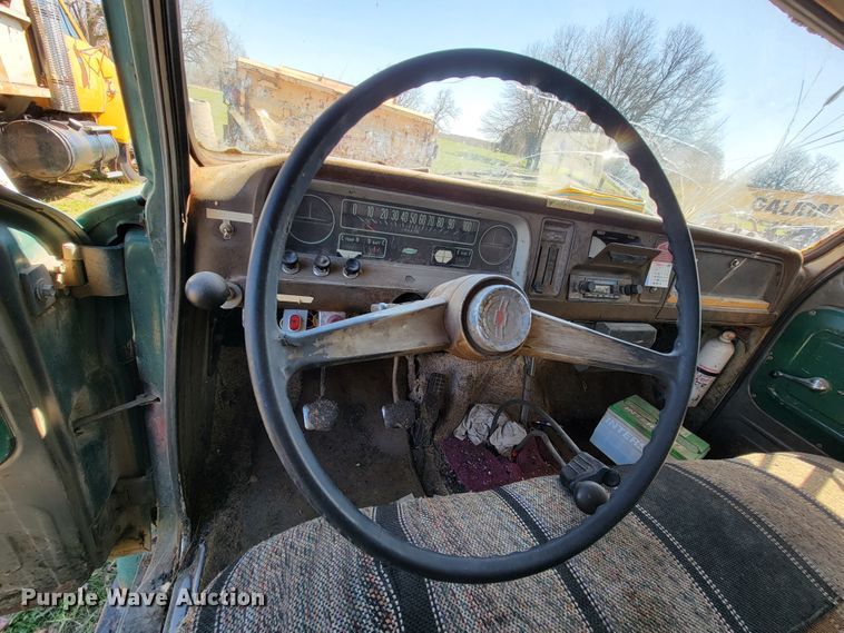 image for item FL9116 1966 Chevrolet 60  dump truck