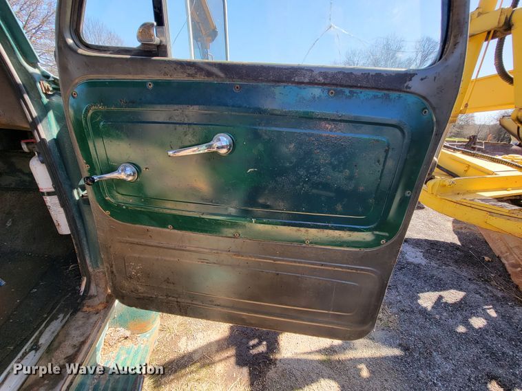 image for item FL9116 1966 Chevrolet 60  dump truck