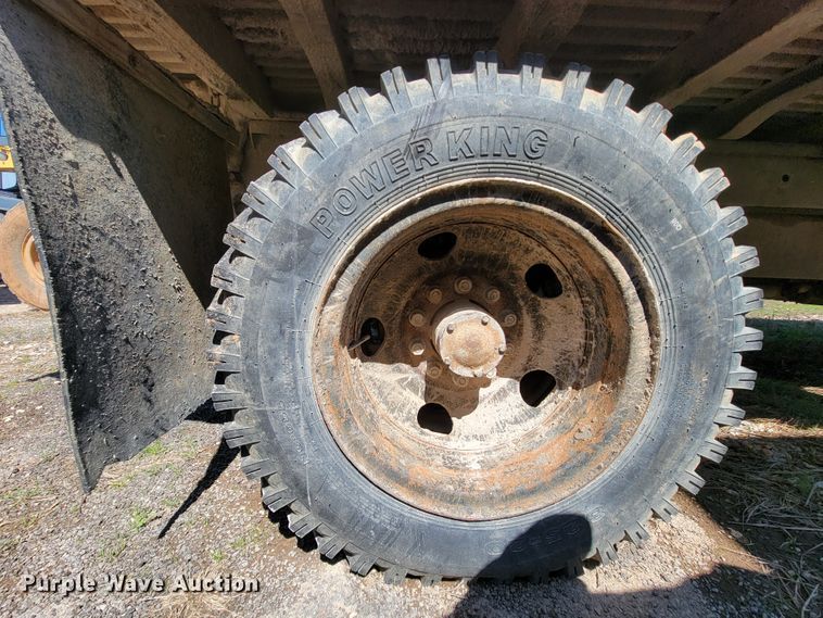 image for item FL9116 1966 Chevrolet 60  dump truck