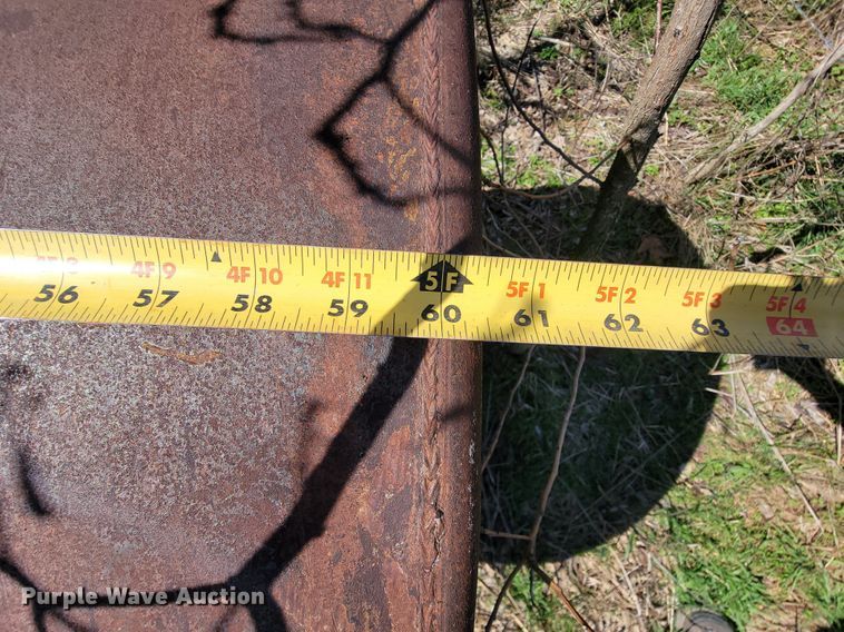 image for item FL9117 (2) fuel tanks