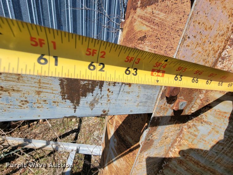 image for item FL9117 (2) fuel tanks