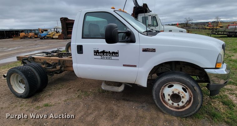 image for item FL9119 2003 Ford F450 Super Duty  truck cab and chassis