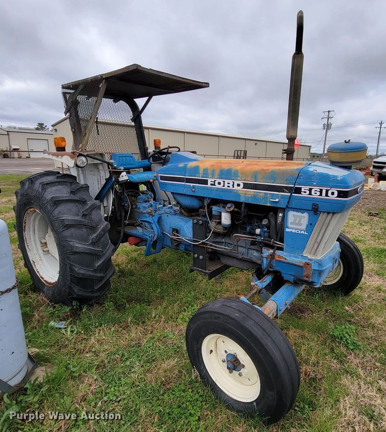 image for item FL9121 Ford 5610  tractor