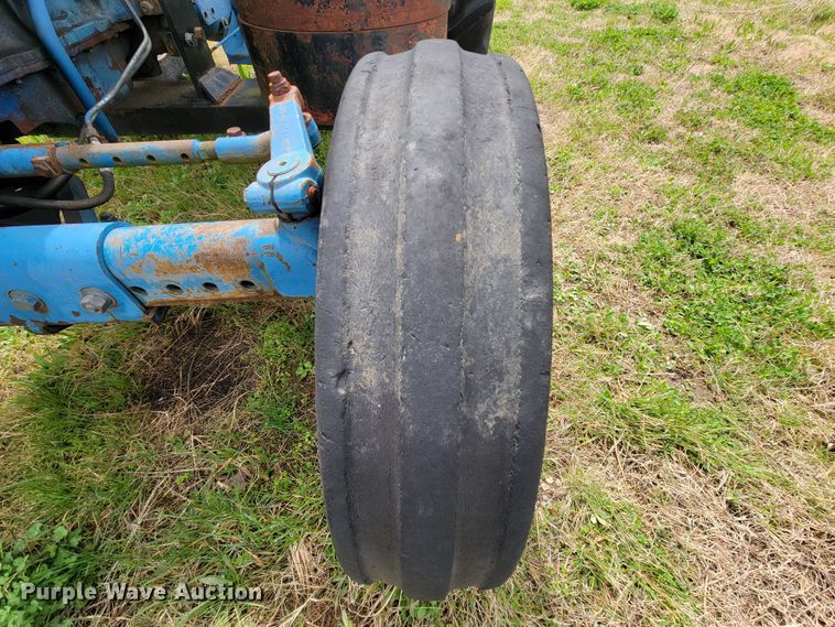 image for item FL9121 Ford 5610  tractor