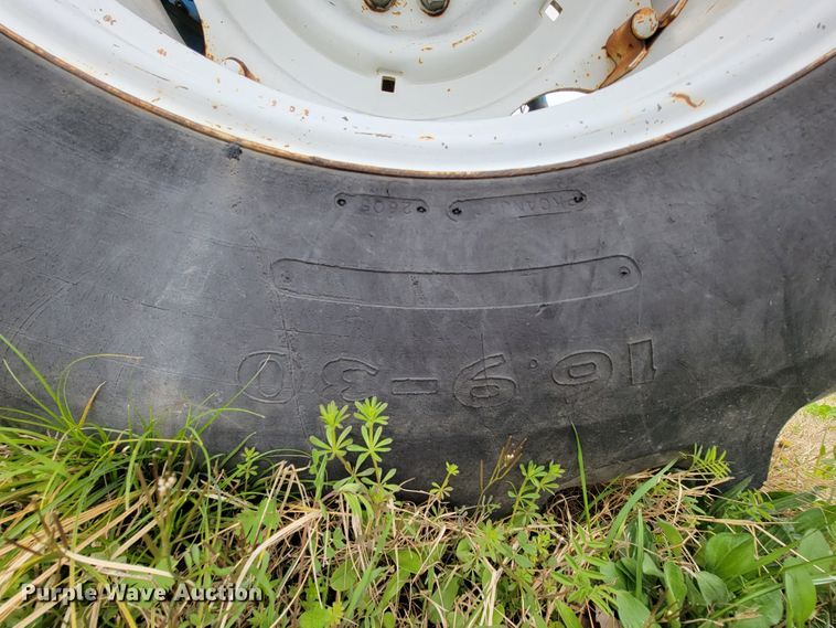 image for item FL9121 Ford 5610  tractor