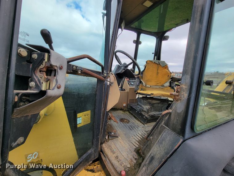 image for item FL9122 1997 John Deere 310E  backhoe