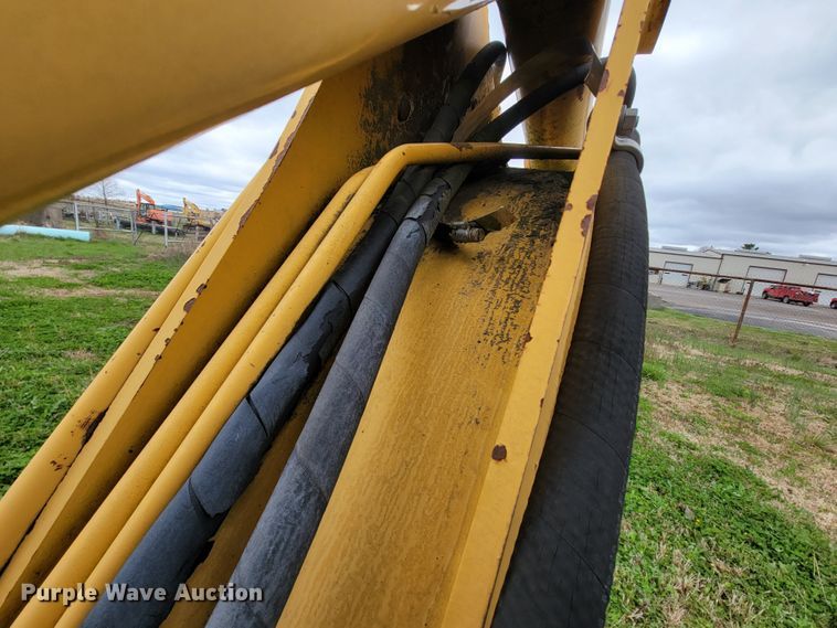 image for item FL9122 1997 John Deere 310E  backhoe