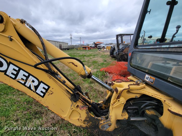 image for item FL9122 1997 John Deere 310E  backhoe