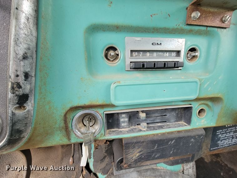 image for item FL9124 1968 Chevrolet 50  oil distributor truck