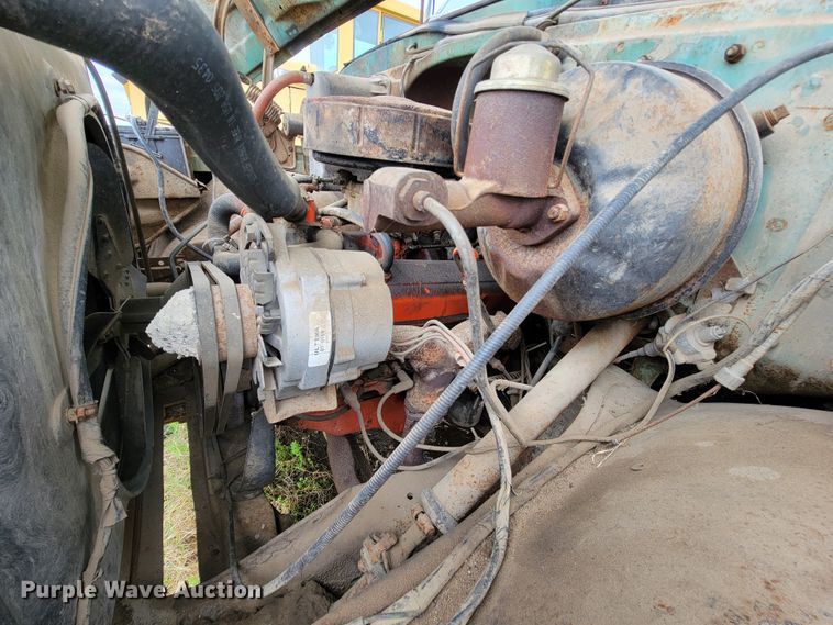 image for item FL9124 1968 Chevrolet 50  oil distributor truck