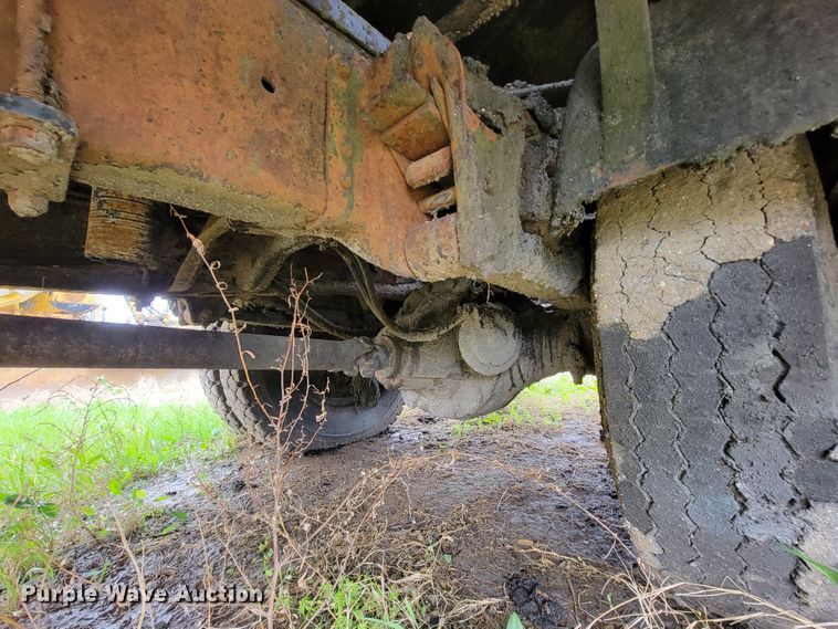 image for item FL9124 1968 Chevrolet 50  oil distributor truck