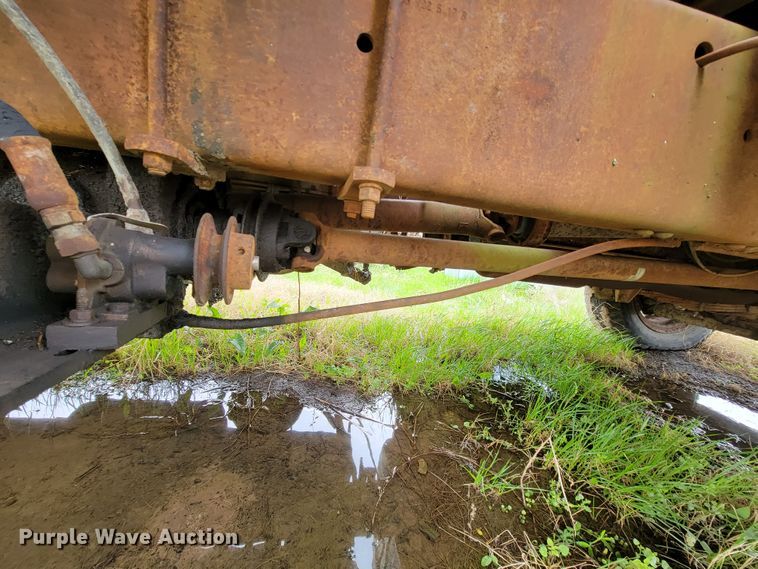 image for item FL9124 1968 Chevrolet 50  oil distributor truck