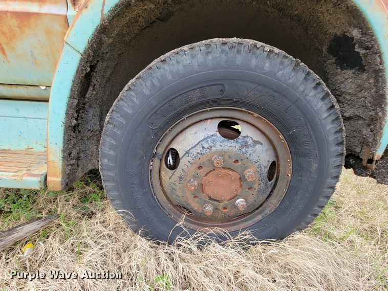 image for item FL9124 1968 Chevrolet 50  oil distributor truck