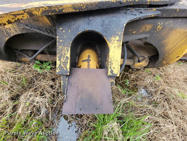 image for item FL9125 1995 John Deere 670B  motor grader