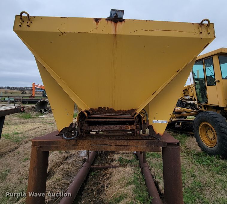 image for item FL9126 Hi-way E2500-14 spreader