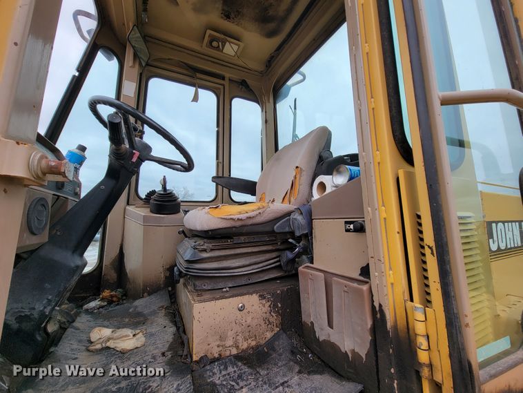 image for item FL9127 1996 John Deere 544G  wheel loader