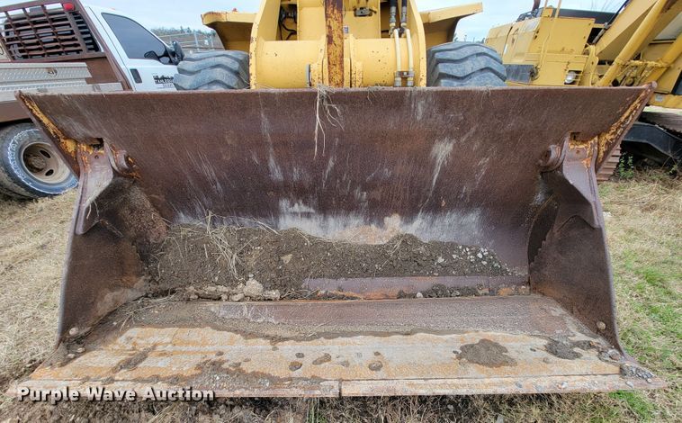 image for item FL9127 1996 John Deere 544G  wheel loader