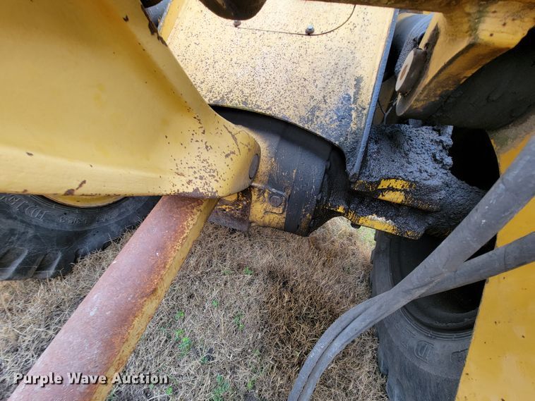 image for item FL9127 1996 John Deere 544G  wheel loader