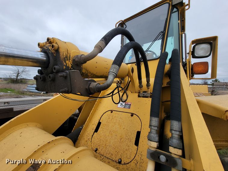 image for item FL9127 1996 John Deere 544G  wheel loader