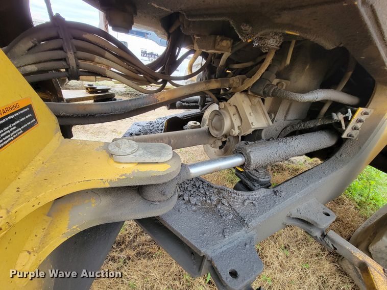 image for item FL9127 1996 John Deere 544G  wheel loader