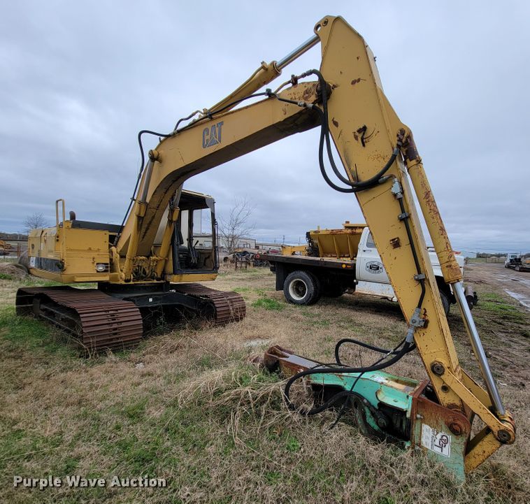image for item FL9128 1992 Caterpillar E120B  excavator