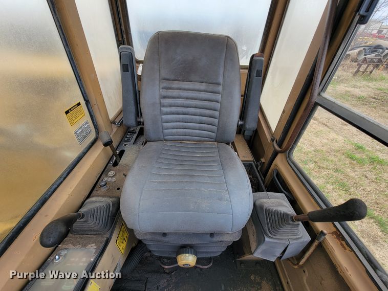 image for item FL9128 1992 Caterpillar E120B  excavator