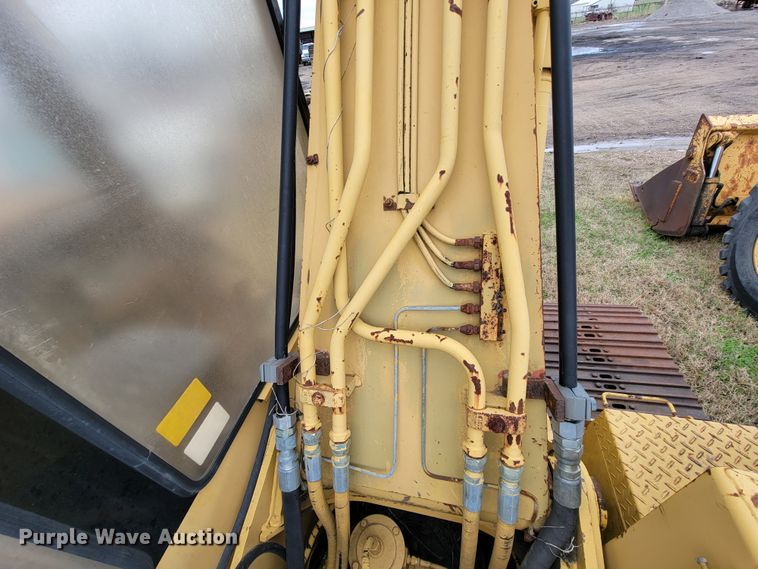 image for item FL9128 1992 Caterpillar E120B  excavator