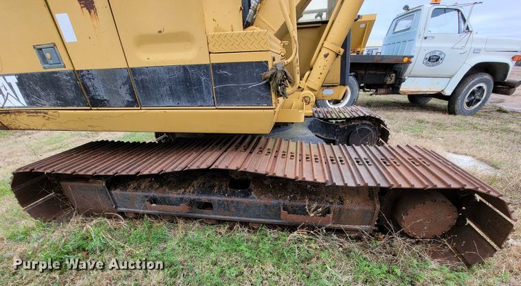 image for item FL9128 1992 Caterpillar E120B  excavator