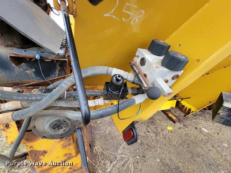 image for item FL9131 Hi-way E2500-14 spreader