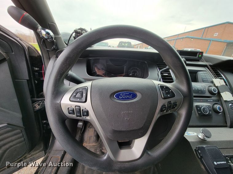 image for item FL9135 2013 Ford Taurus Police Interceptor