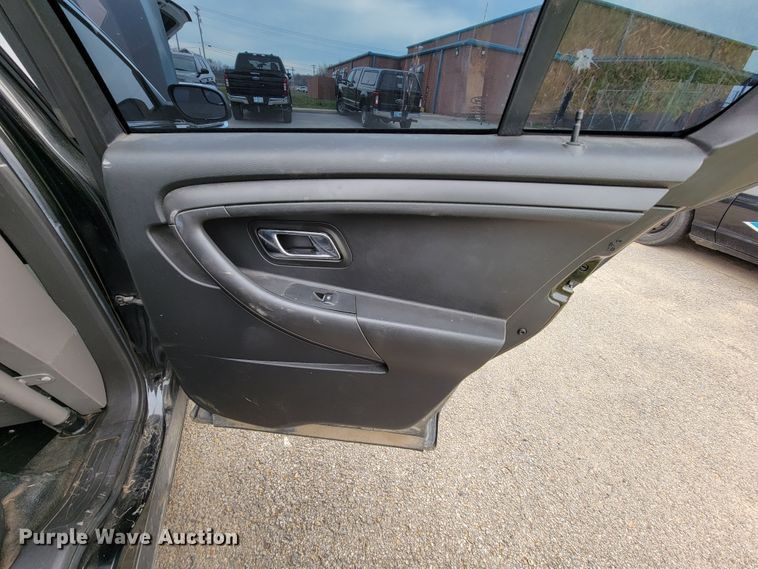 image for item FL9135 2013 Ford Taurus Police Interceptor