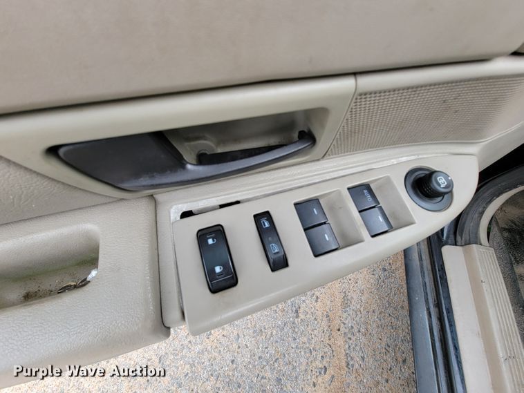 image for item FL9136 2011 Ford Crown Victoria Police Interceptor