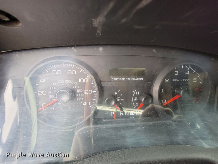 image for item FL9137 2011 Ford Crown Victoria Police Interceptor